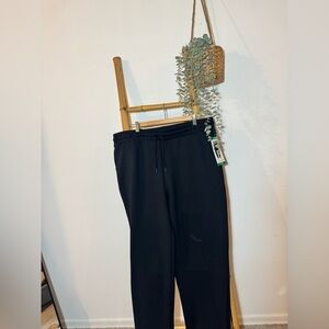 NWT HEAT Pants - Size XL
